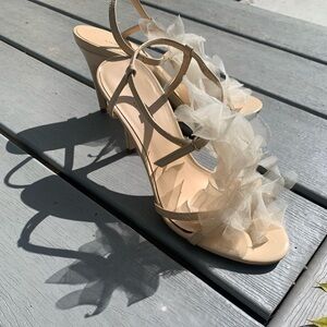 Ann Taylor Camille bloom sandals